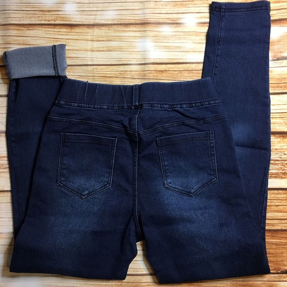 Take 50% off M❤️ Dark Denim Distressed  Jeggings - Picture 5 of 6